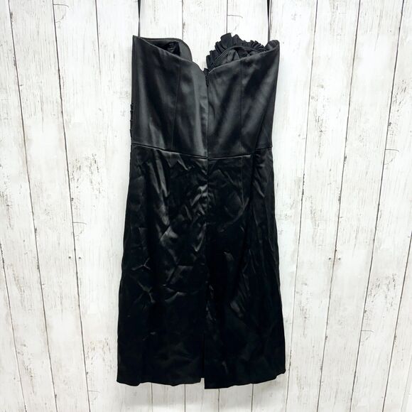 White House Black Market Dress Women Sz 10 Strapless Mini Ruffled Evening Dress - Picture 3 of 3